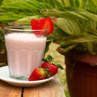 Pretty In Pink ( Strawberry Milkshake)