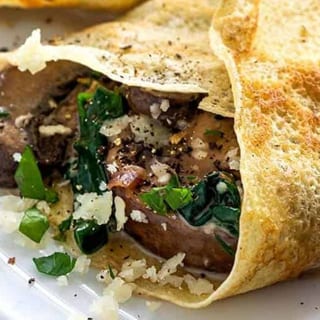 Roots & Shrooms Crepe